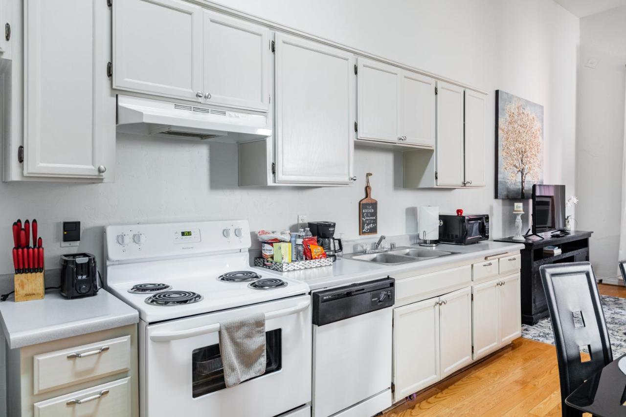 فندق Gaslamp 2Bdrm - W Parking & 4 Beds #204 سان دييغو المظهر الخارجي الصورة