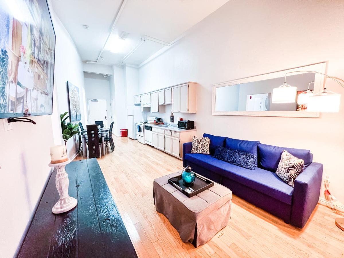 فندق Gaslamp 2Bdrm - W Parking & 4 Beds #204 سان دييغو المظهر الخارجي الصورة